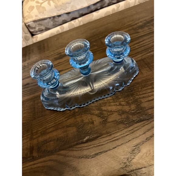 CandleStick Holder - Blue Oval Caprice - 3-Lite Cambridge Caprice - Picture 3 of 10